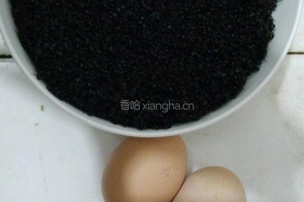黑蚂蚁炒鸡蛋的做法图解1