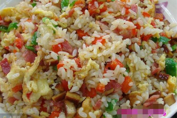 花色炒饭的做法图解5
