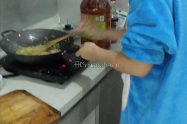黄金大粑粑的做法图解1