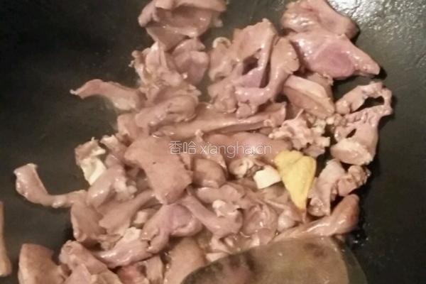 猪心鱿鱼须汤的做法图解8