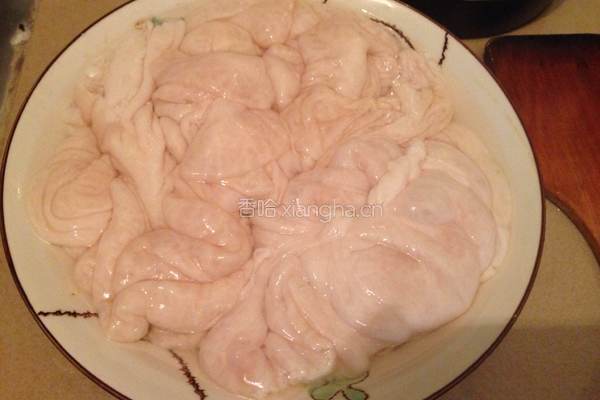 酸菜炒大肠的做法图解3