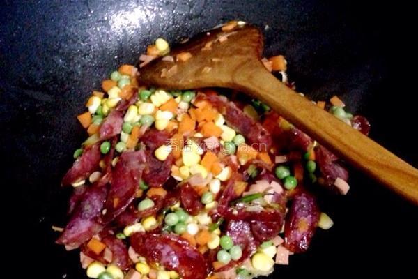 香肠饭的做法图解6