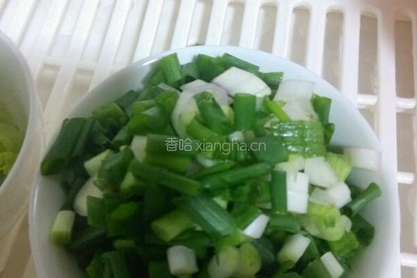 土豆米饭饼的做法图解1