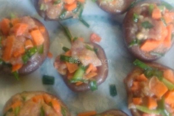 胡萝卜香菇肉酿的做法图解2