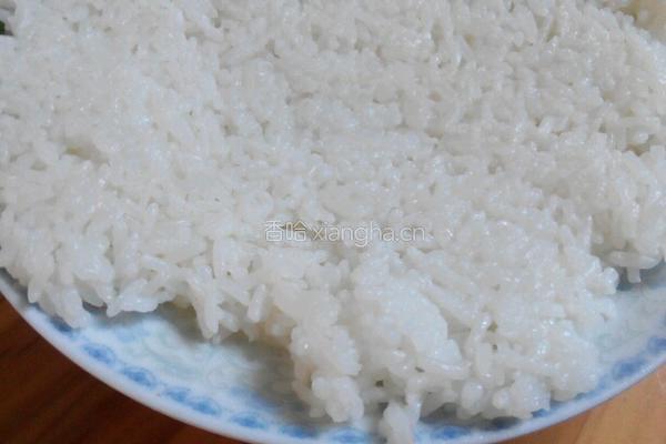 紫菜饭卷的做法图解3