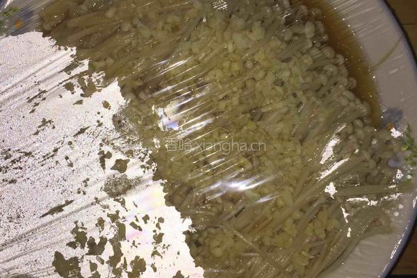 蒜蓉金针菇的做法图解3