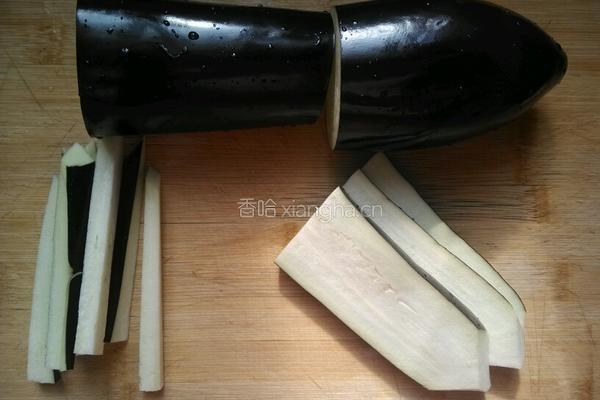 蒜蓉茄子的做法图解1