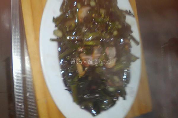 咸肉炒紫菜的做法图解4