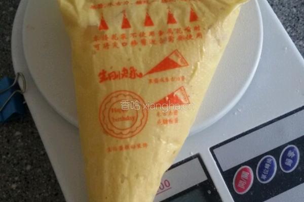 蛋黄小饼干的做法图解7