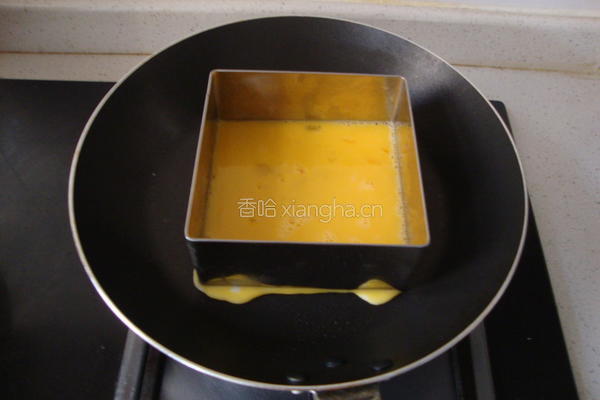 培根鸡蛋三明治的做法图解2