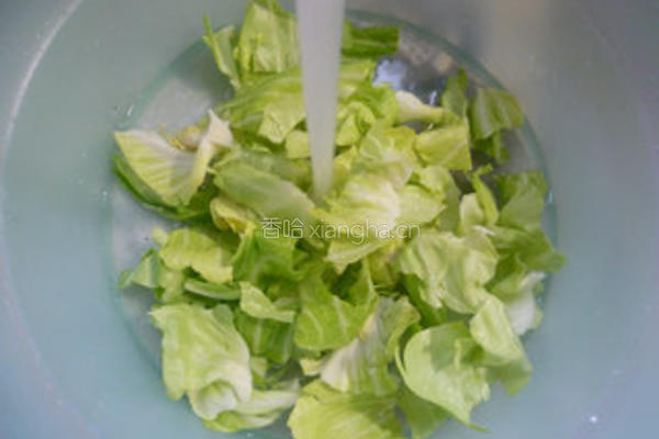番茄炒牛心菜的做法图解2