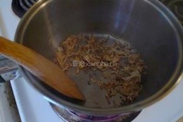 黄瓜鸡蛋面的做法图解4