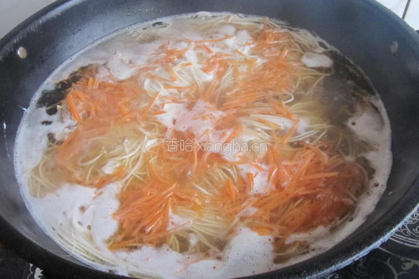 牛肉大头菜汤面的做法图解6