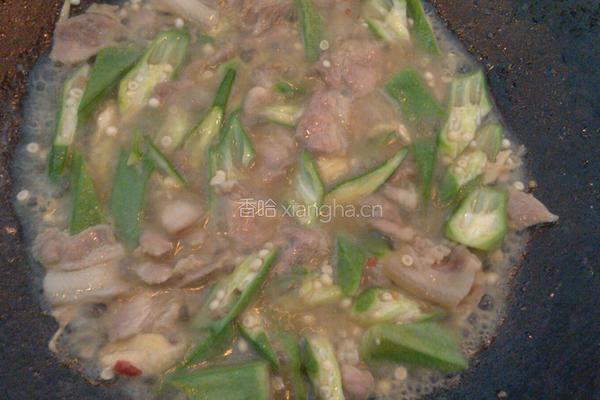 秋葵炒肉的做法图解5