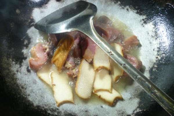 香干炒腊鸡腿的做法图解7