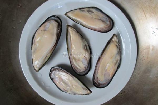 蒜蓉蒸贻贝的做法图解3