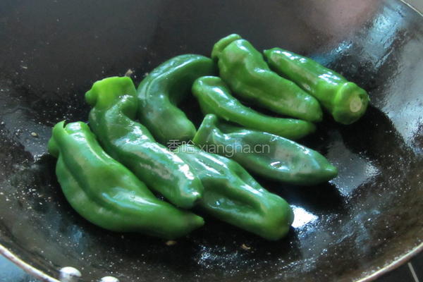 煎辣椒烧豆腐丝的做法图解5