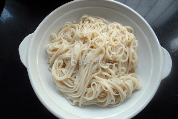 酱香牛肉面的做法图解3