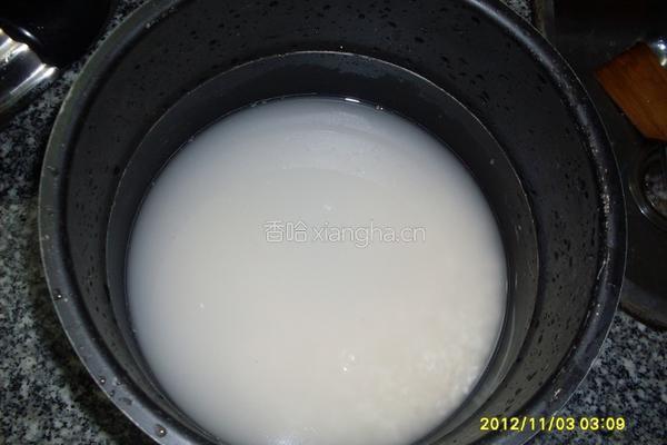 冬菇排骨芋头焖饭的做法图解6