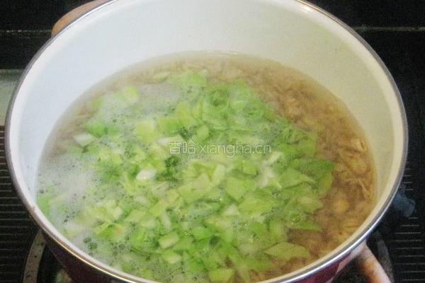 鸡蛋包菜麦片粥的做法图解4
