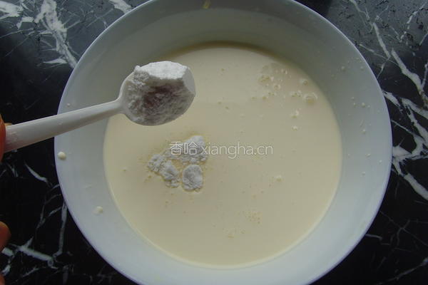 黄桃生日蛋糕的做法图解4