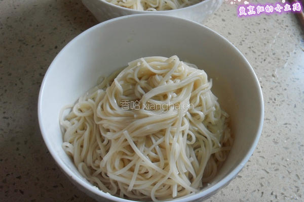 老坛酸菜牛肉面的做法图解5