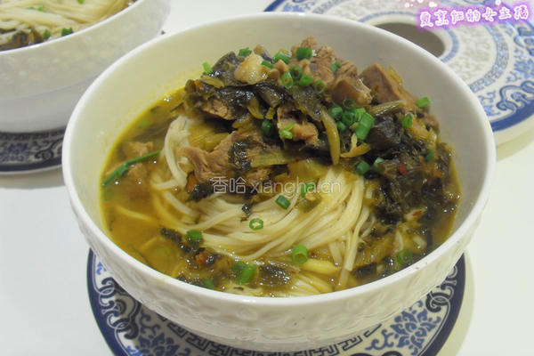 老坛酸菜牛肉面的做法图解6