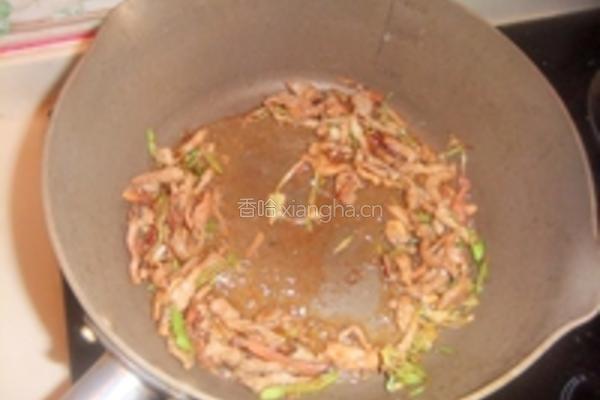 榨菜肉丝炒面的做法图解7