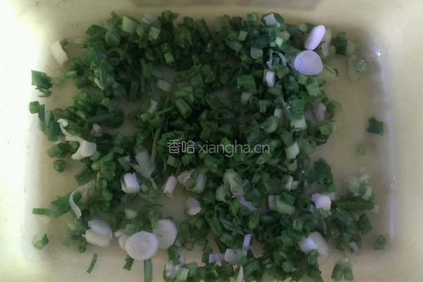 香煎藕丁鲮鱼肉饼的做法图解3