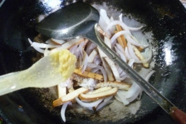 洋葱炒香干的做法图解9