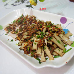 蒜香卤肉卤香干的做法[图]