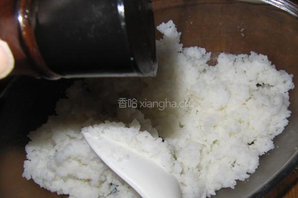 鲣鱼肉松寿司的做法图解6