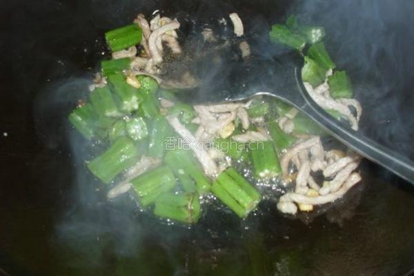 秋葵炒肉的做法图解7