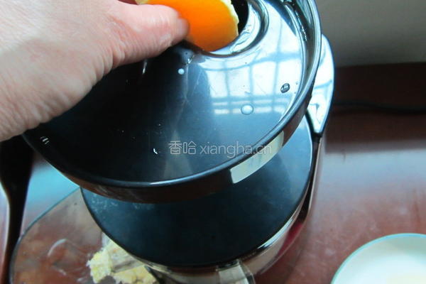梨子夏橙汁的做法图解7