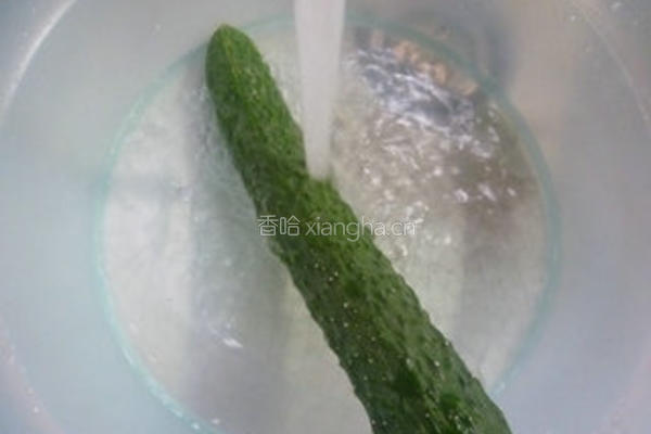 香干五花肉炒青瓜的做法图解2