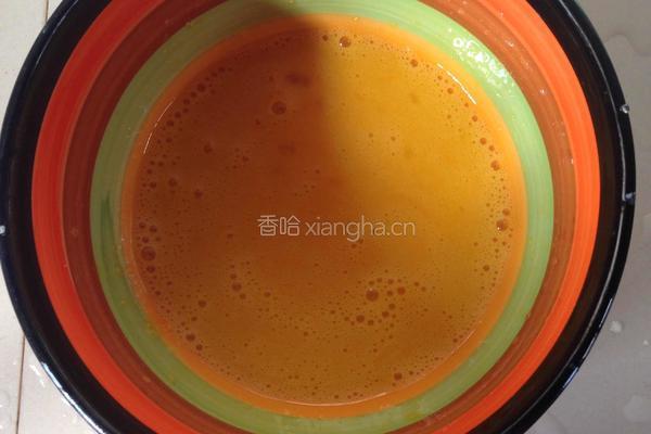 牛奶鸡蛋羹的做法图解1