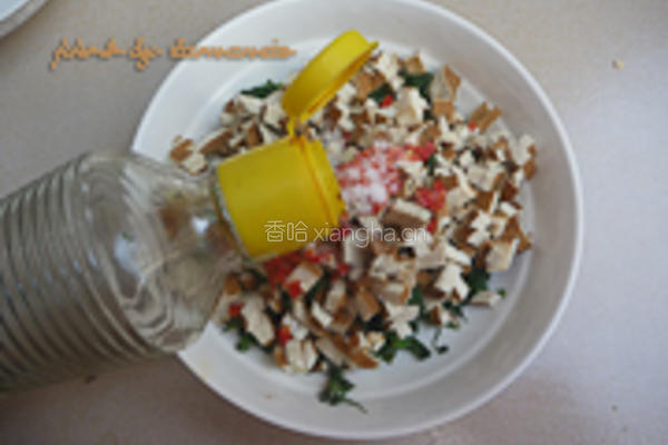 荠菜拌香干的做法图解5