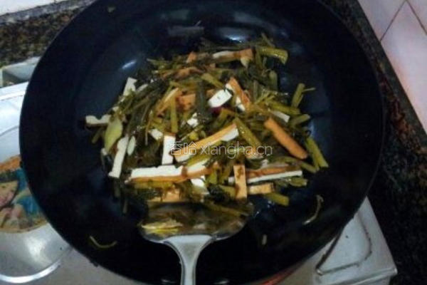 酸菜香干的做法图解6