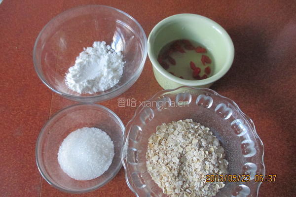 藕粉麦片粥的做法图解1