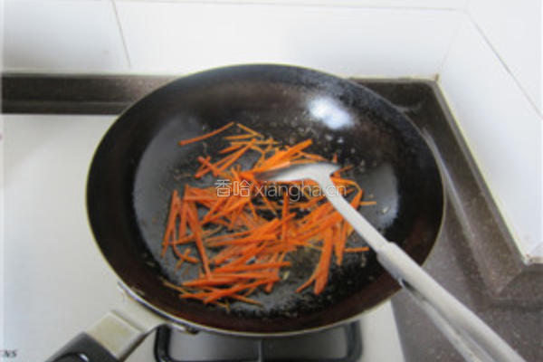 榨菜炒肉丝的做法图解7