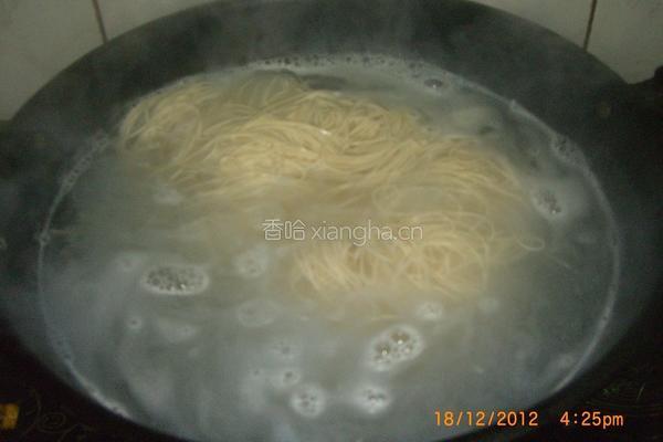 大白菜鸡汤面的做法图解7