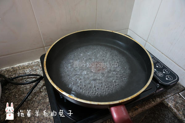 沙拉芝香凉拌面的做法图解1