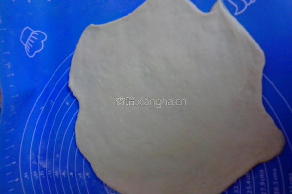 培根披萨的做法图解1