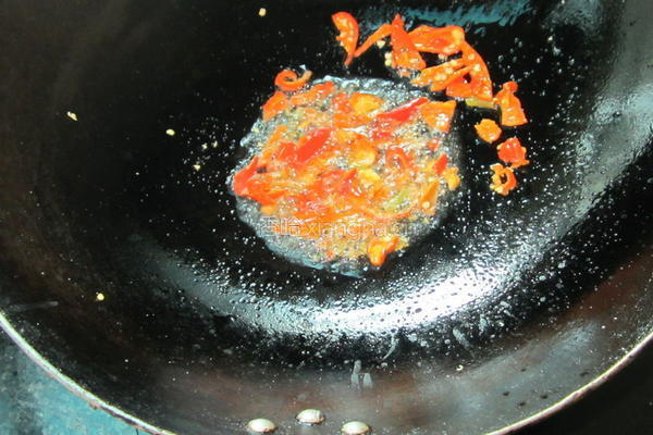 剁椒酸豆角的做法图解4