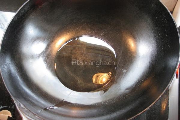 豆豉鲮鱼生菜的做法图解2