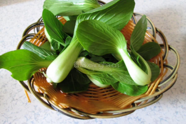 猴头菇扒油菜心的做法图解8