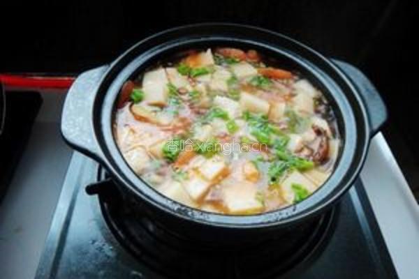番茄鸡枞油煮凉粉的做法图解7