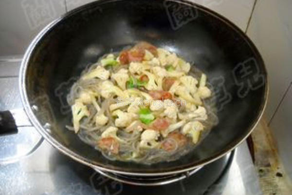 腊味菜花粉丝煲的做法图解10