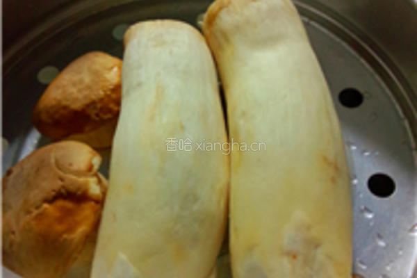 蒜香干煸杏鲍菇的做法图解2