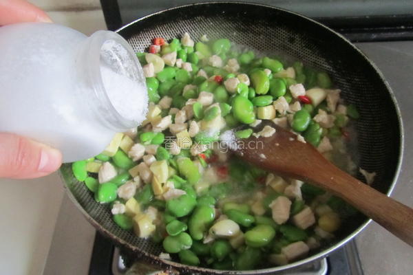 鸡肉豆米笋丁的做法图解9